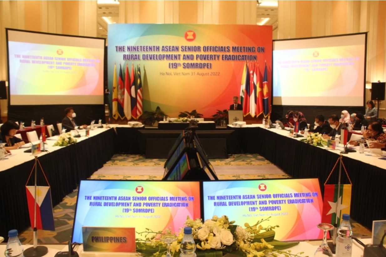 ASEAN cooperates on digitalization in aid of rural development